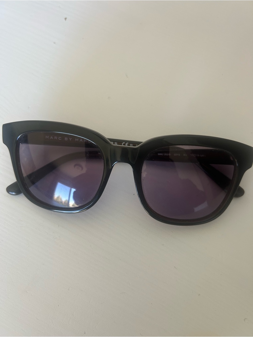 Marc Jacobs Dark Brown Sunglasses with Ivory Case Some Scratches